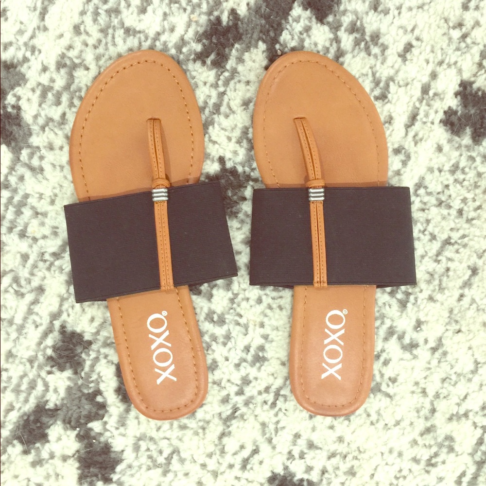 Sandals 8
